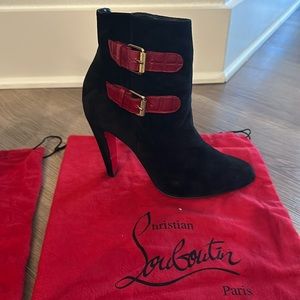 Christian Louboutin Cavalitta Boots